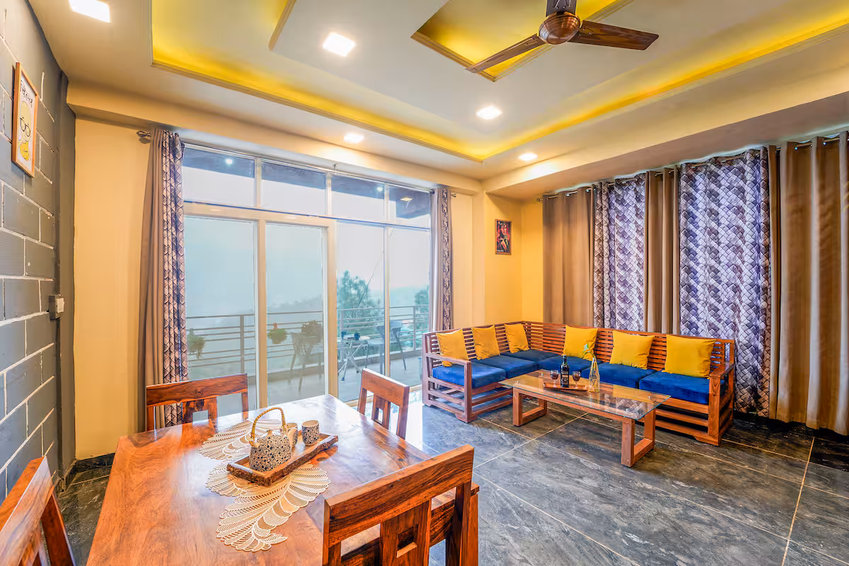 Skylight BNB 2bhk Kasauli 3